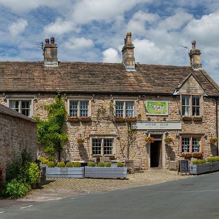 The Lower Buck Inn Клитеро Екстериор снимка